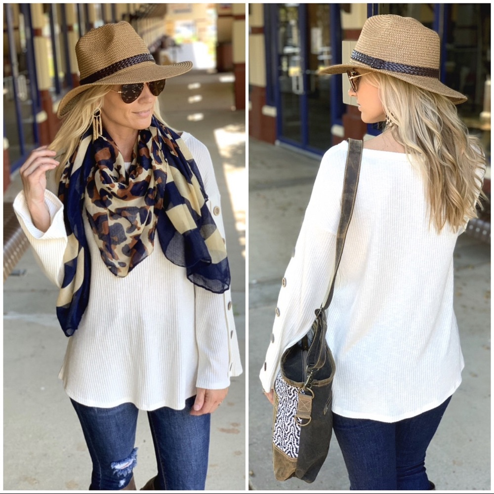 Navy leopard print lightweight scarf - Picture 3 of 5